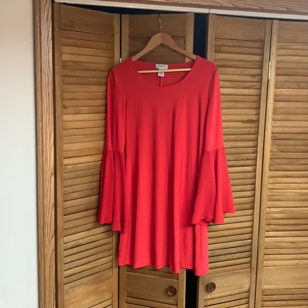 Beautiful red dress with fancy sleeves